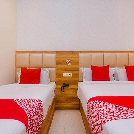 Hotel Sun City Near Saifee Hospital And Hn Reliance Hospital Mumbai Luaran gambar