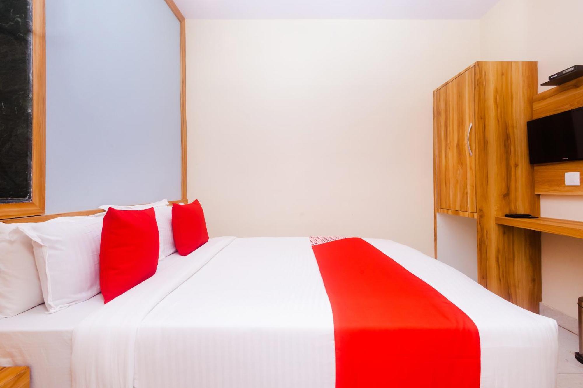 Hotel Sun City Near Saifee Hospital And Hn Reliance Hospital Mumbai Luaran gambar
