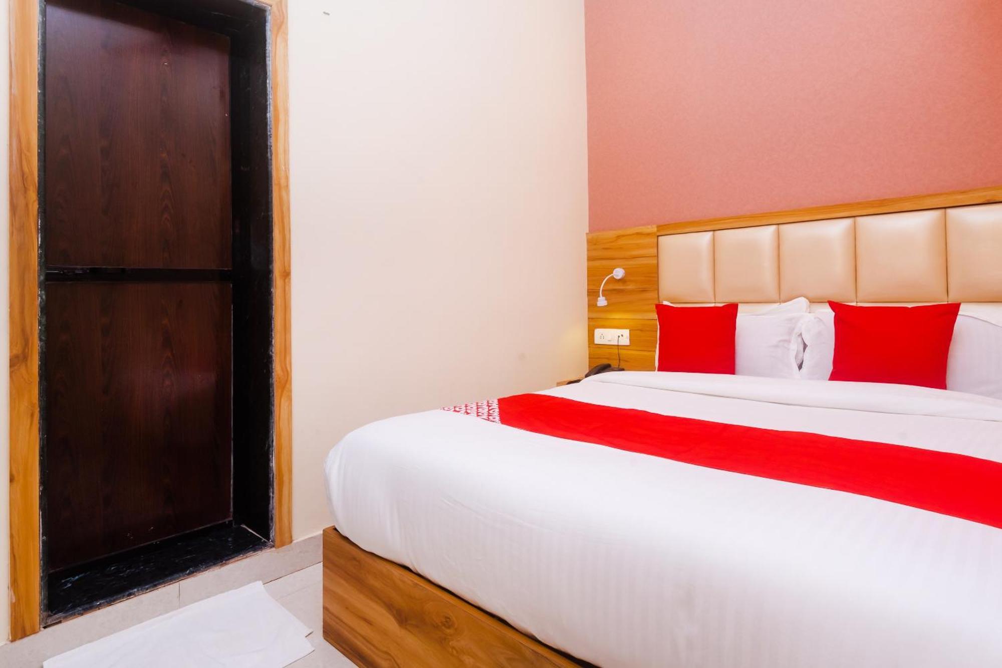 Hotel Sun City Near Saifee Hospital And Hn Reliance Hospital Mumbai Luaran gambar